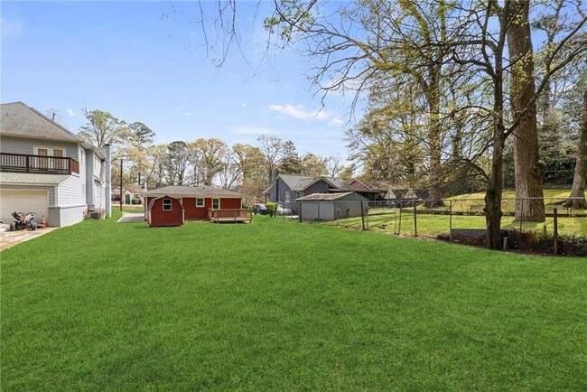 Building Photo - 628 S Evelyn Pl NW