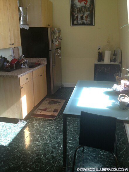 Building Photo - 358 Broadway