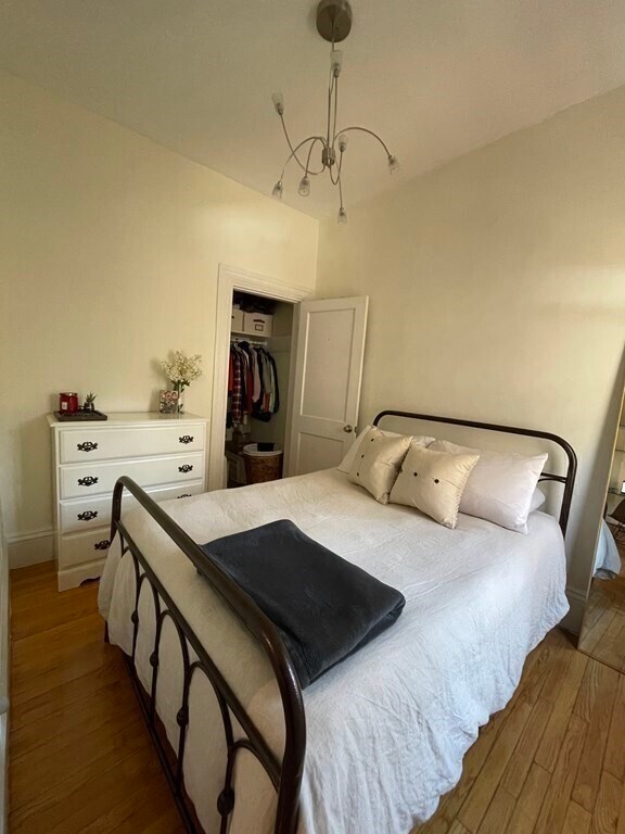 Building Photo - 141 Arlington St