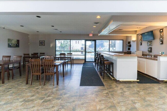 Building Photo - 1710 Messner Dr