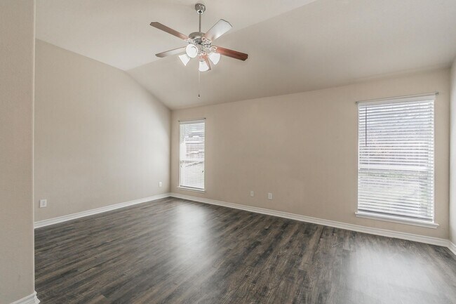 Building Photo - Single story 4 bedroom in Marine Creek Ranch