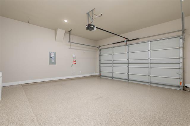 Building Photo - 1829 Leo Dr