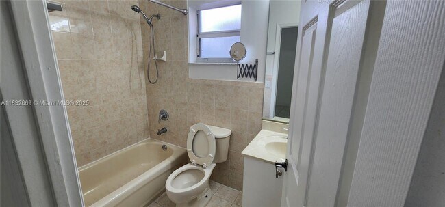 Building Photo - 14935 SW 34th St