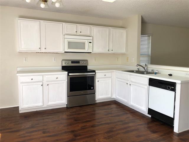 Building Photo - 2503 Cherry Dr