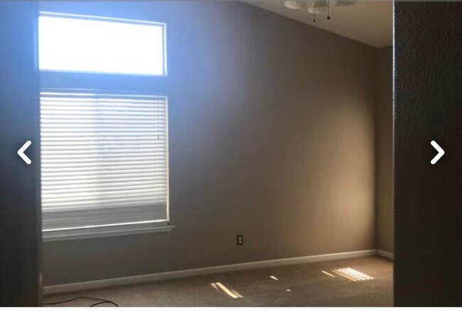 Building Photo - 1527 Orange St