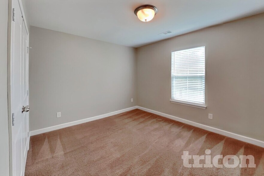 Building Photo - 2281 Cason Ln