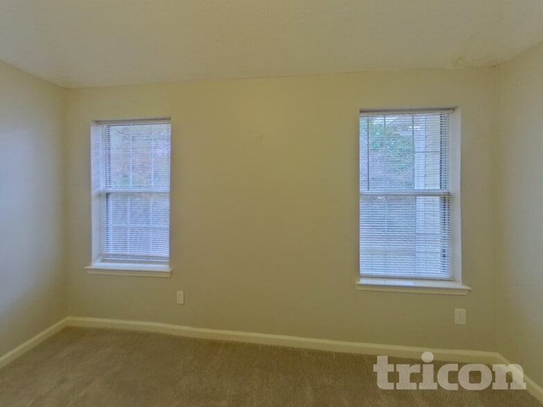 Building Photo - 822 Cascade Crossing