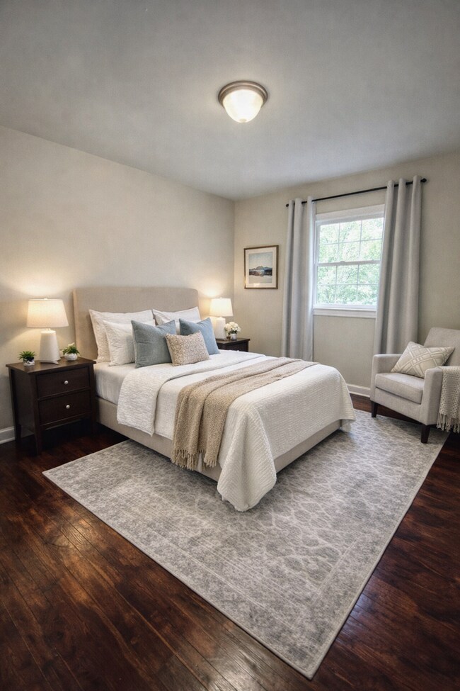 Building Photo - Terrybrook1930