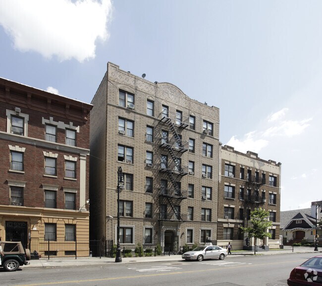 Beverley Manor 1815 Beverley Rd Brooklyn NY 11226 Apartment Finder