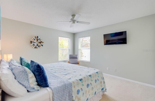 Building Photo - 7213 Tropical Dr