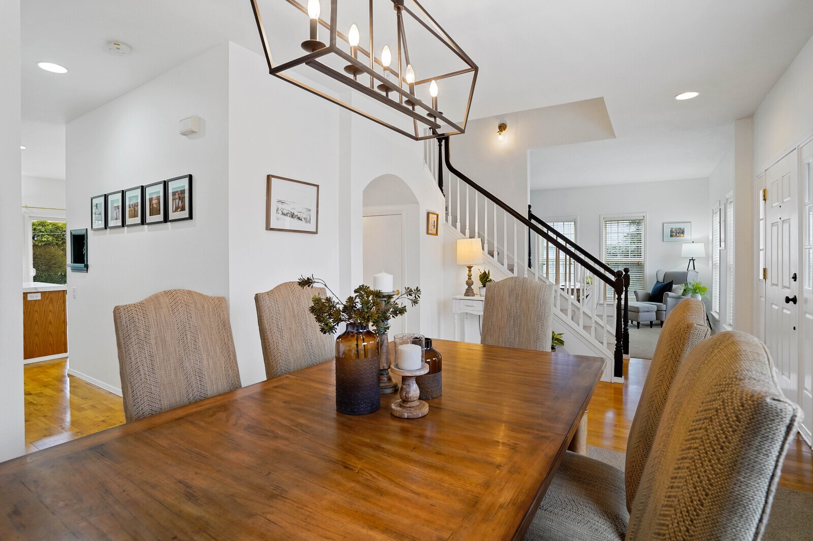 Dining Room - 2845 Eastlake Dr SE