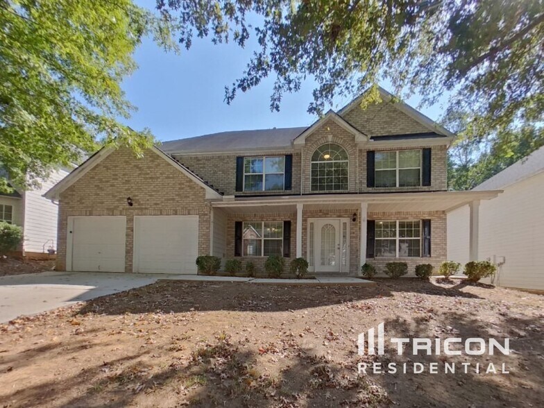 Building Photo - 2880 Chilhowee Dr