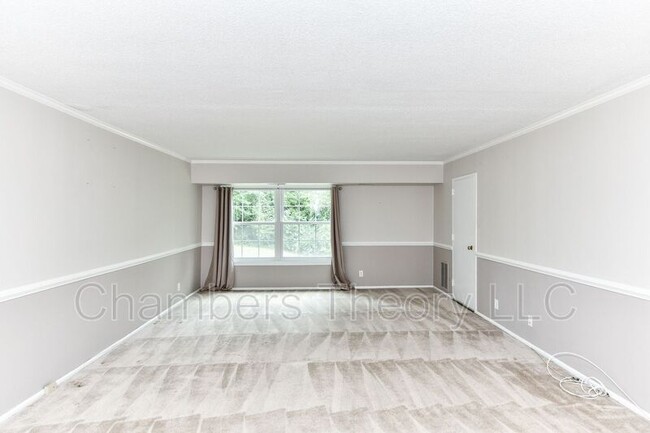 Building Photo - 7621 Tremayne Pl