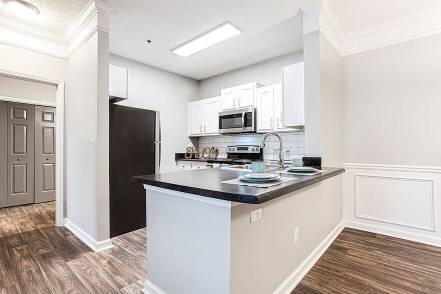 Charlestowne 50 Creekside Dr NW Kennesaw GA 30144 Apartment Finder