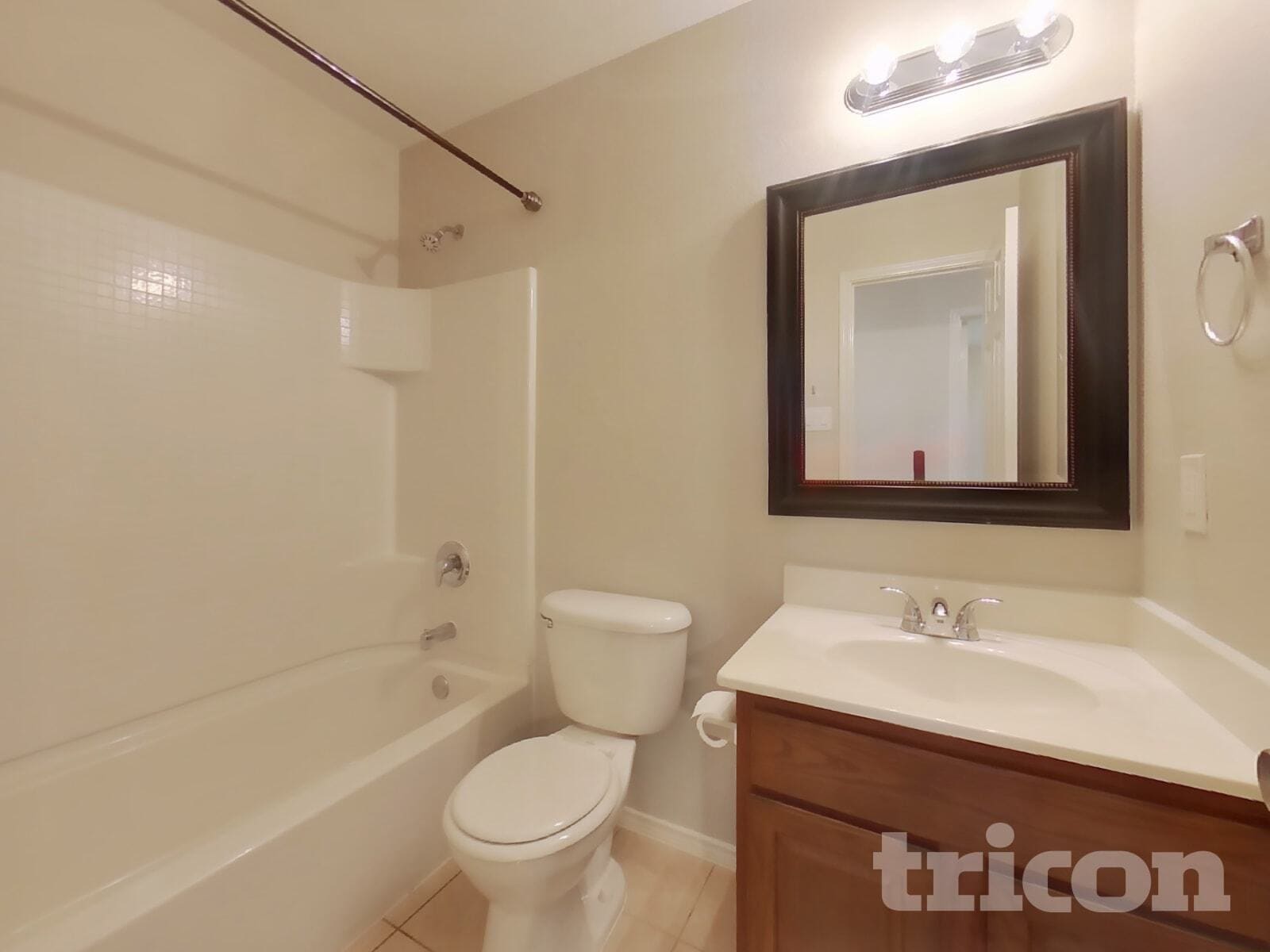 Building Photo - 9200 Tierra Verde Dr