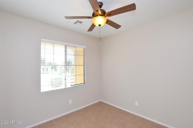 Building Photo - 4451 E Remington Dr