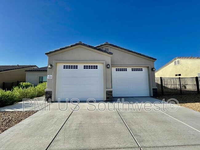 Building Photo - 2259 E Robby