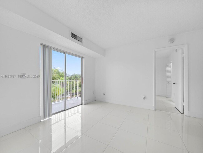 Building Photo - 8260 SW 210th St