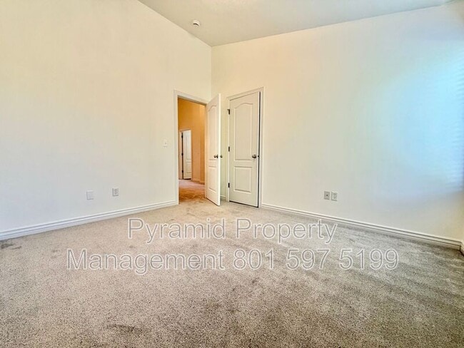 Building Photo - 6712 Bonham Ln