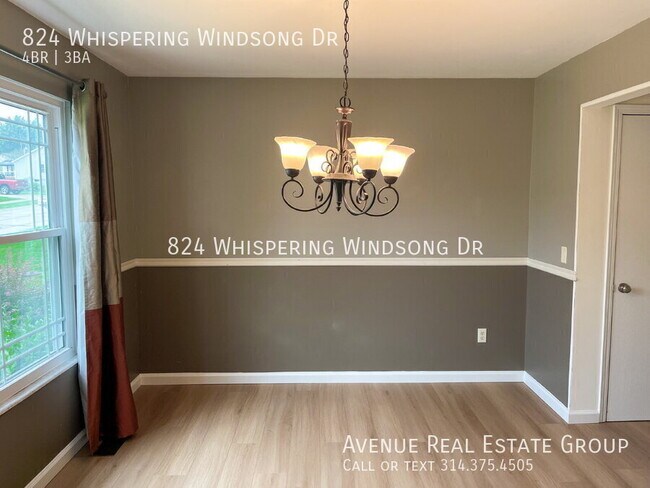 Building Photo - 824 Whispering Windsong Dr