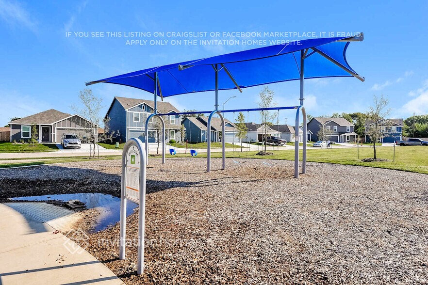 Building Photo - 7120 Landings Edge Rd