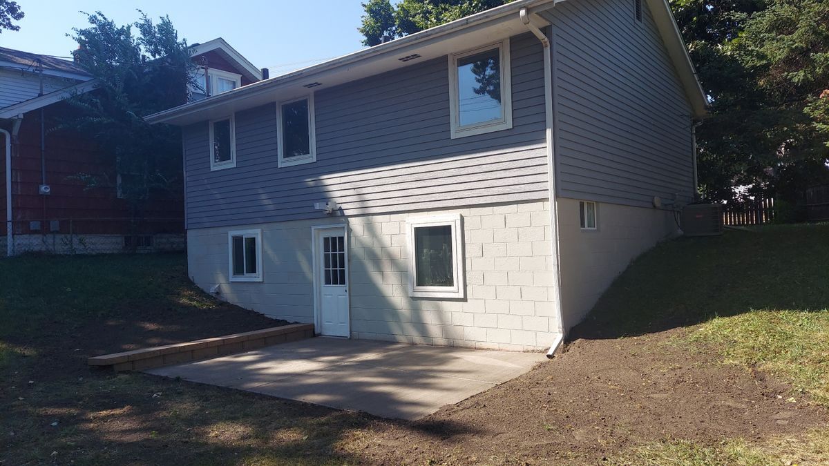 Building Photo - 1509 Concord St S