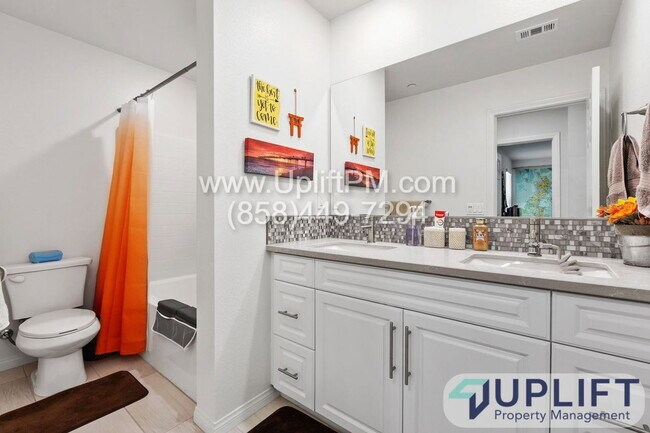 Building Photo - 1362 Palo Verde Way