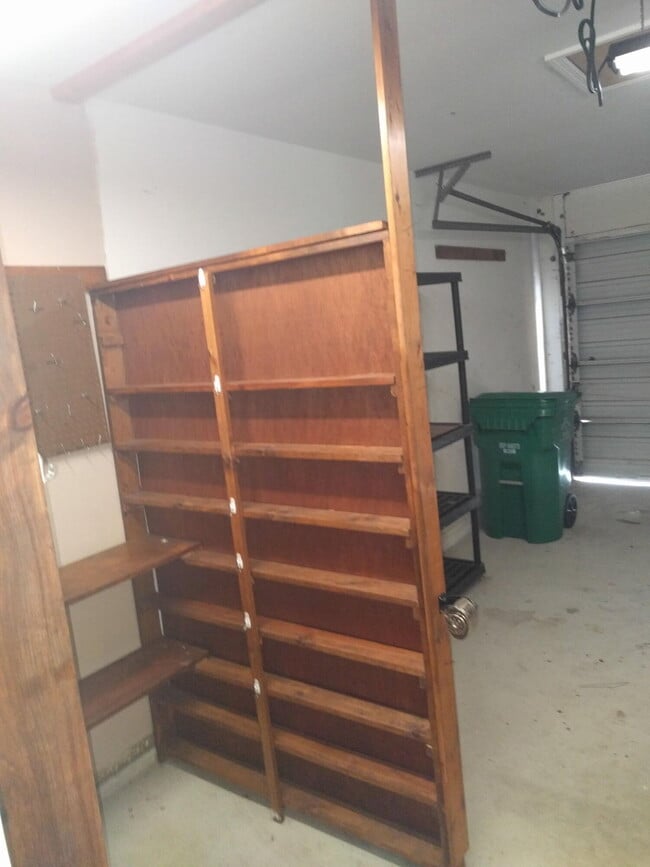 Building Photo - 1449 SE Larkwood Cir