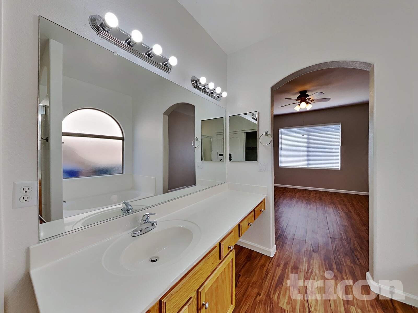 Building Photo - 12919 W Soledad St