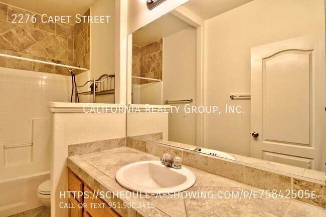 Building Photo - 2276 Capet St