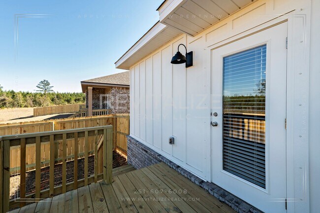 Building Photo - COMING SOON Newly Built 4 Bed 2 Bath Craftsman Home in Spanish Fort with Deck