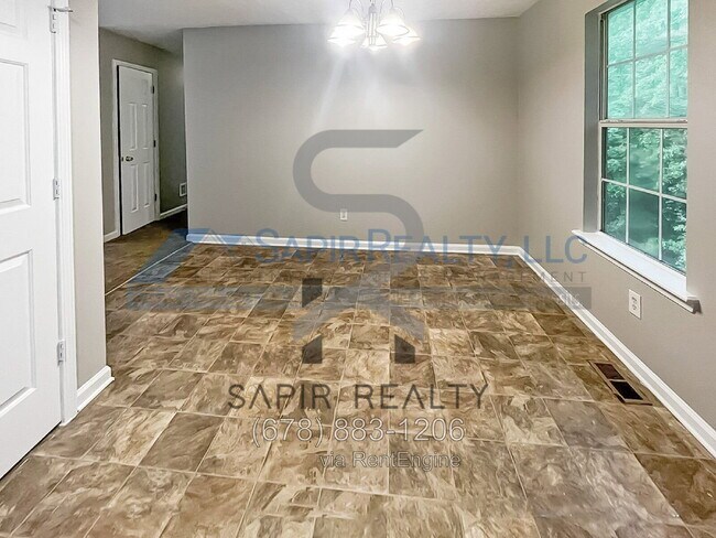 Building Photo - 220 Beechwood Ln
