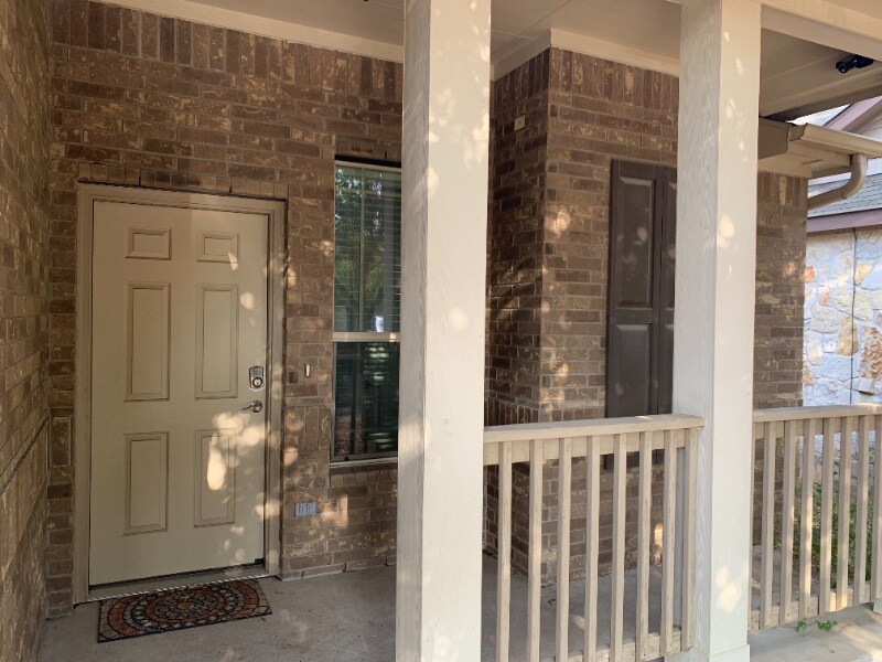 Building Photo - 5900 Zachary Scott St