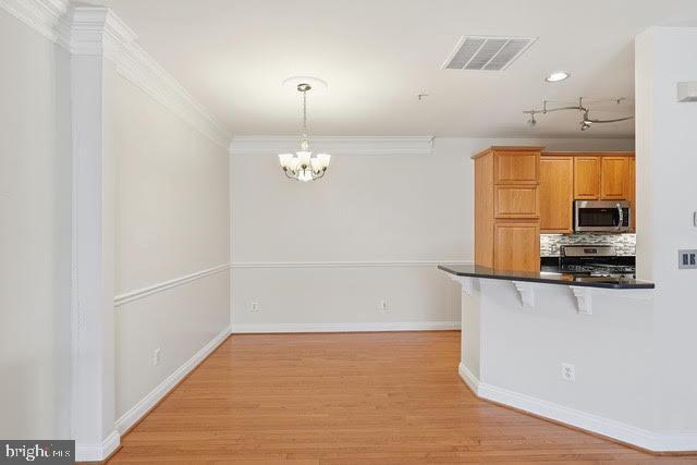 Building Photo - 5113 Knapp Pl