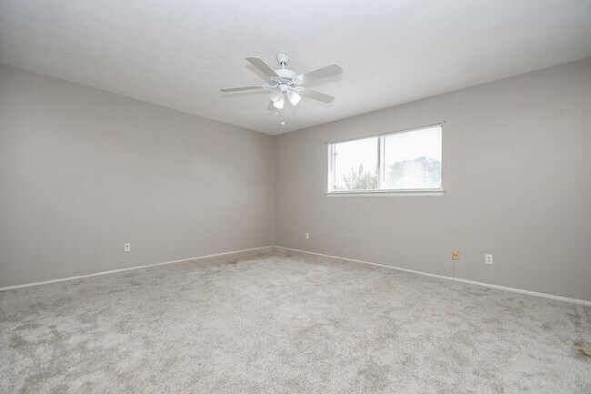 Building Photo - 6111 Fondren Rd