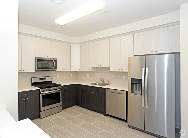 Kitchen - Montage at Hamilton