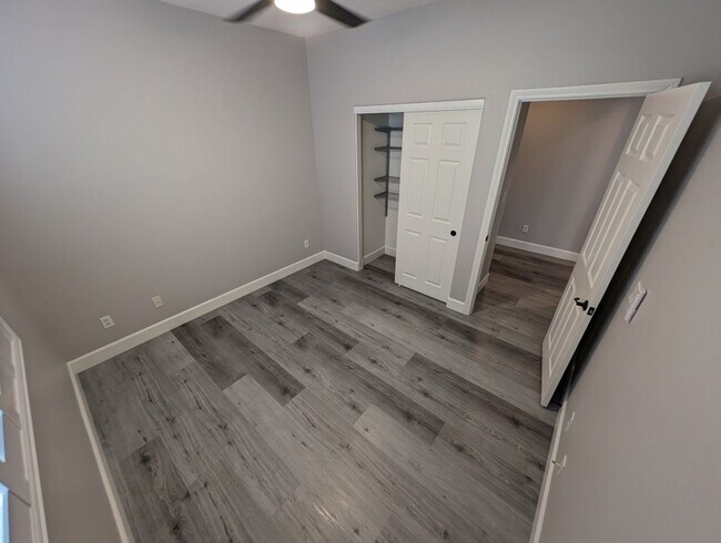 Building Photo - 10422 Hickory Bark Rd