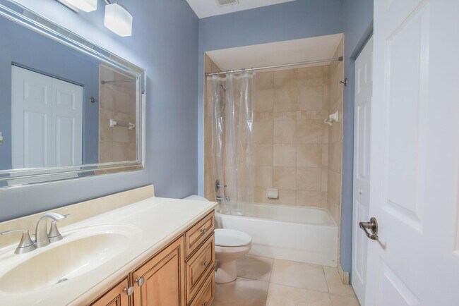 Building Photo - 7522 SW Herrington Ln