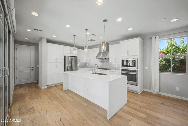 Building Photo - 3 Bedroom 3 Bathroom Recker Pointe Home