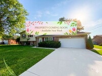 Building Photo - 422 Meadow Ln