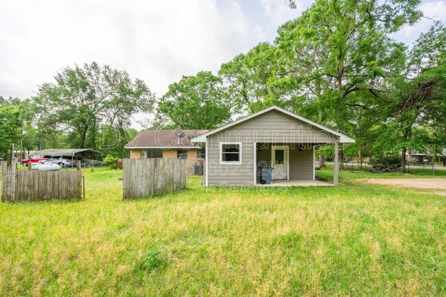 Building Photo - 9196 White Oak Dr