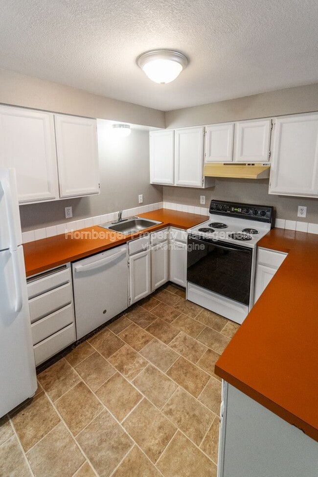 Building Photo - 3203 N Smith St