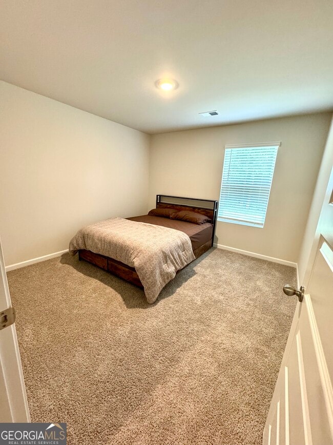 Building Photo - 17 Woodbrook Trl