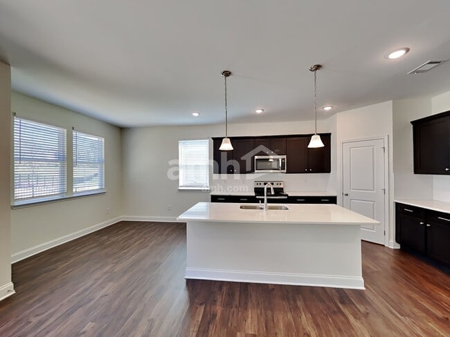 Building Photo - 5356 Pebble Bridge Way