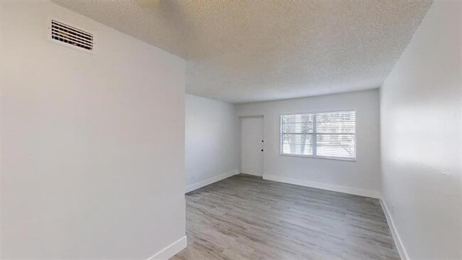 Building Photo - 6600 Royal Palm Blvd