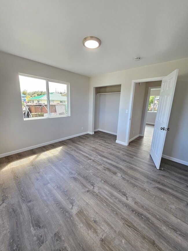 Building Photo - Beautiful 2 bedroom 1 bath home in Waimeaa