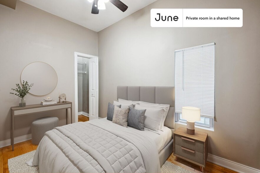 Primary Photo - Room in Shared 3 bed/1 bath home