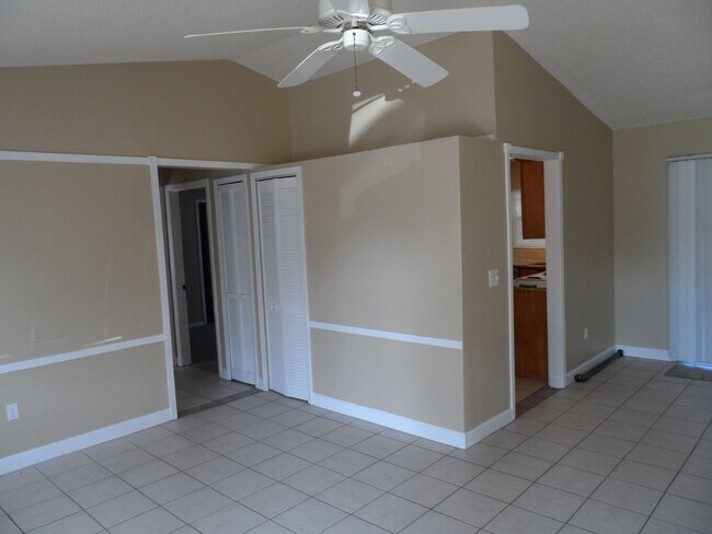 Building Photo - 2950 Norvell Ct