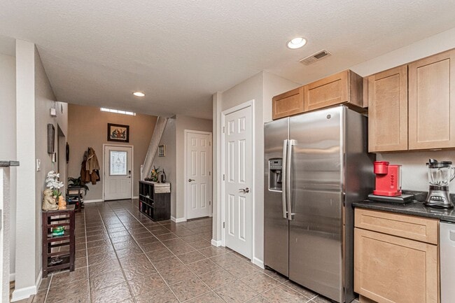 Building Photo - Please View 3D Virtual Walk-Through Before Scheduling a Showing