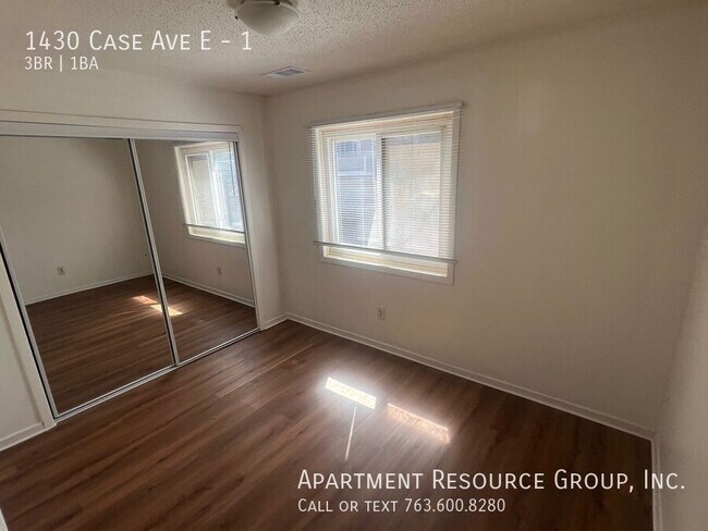Building Photo - 1430 Case Ave E